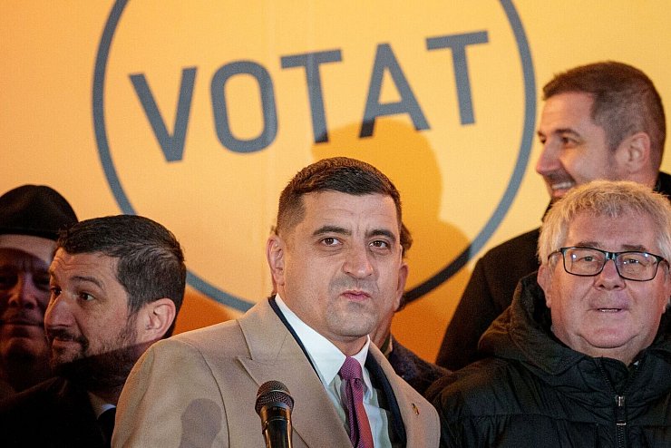 Die Rechten erstarken in Rumänien. - © Andreea Alexandru/AP/dpa