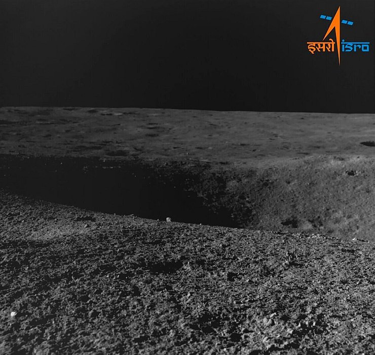 Neben Indien sind noch die USA, Russland, China und Japan erfolgreich auf dem Mond gelandet. (Archivbild) - © Uncredited/Indian Space Research Organization/AP/dpa