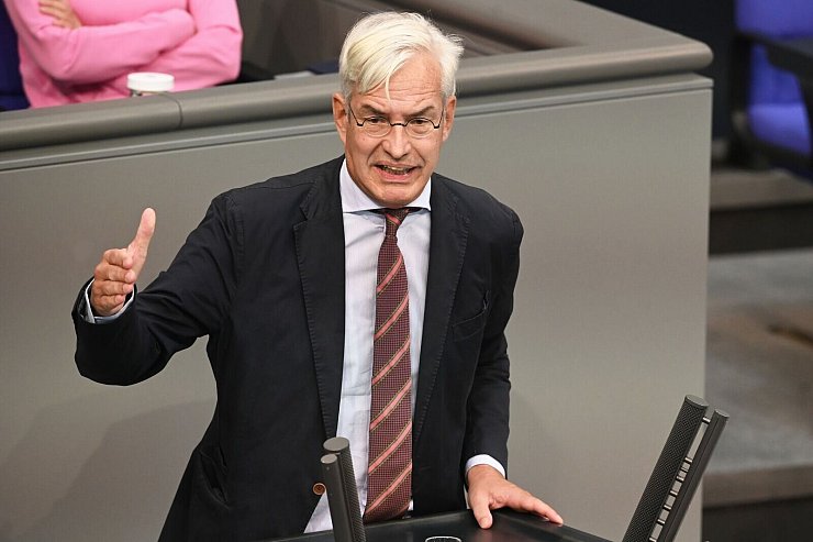 Mathias Middelberg ruft FDP zum Ampel-Bruch auf. - © Anna Ross/dpa