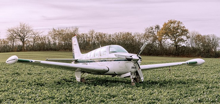 Pinky Brier war Pilotin und Fluglehrerin, in einer Zeit, in der das für Frauen höchst unüblich war. - © Markus Scholz/dpa