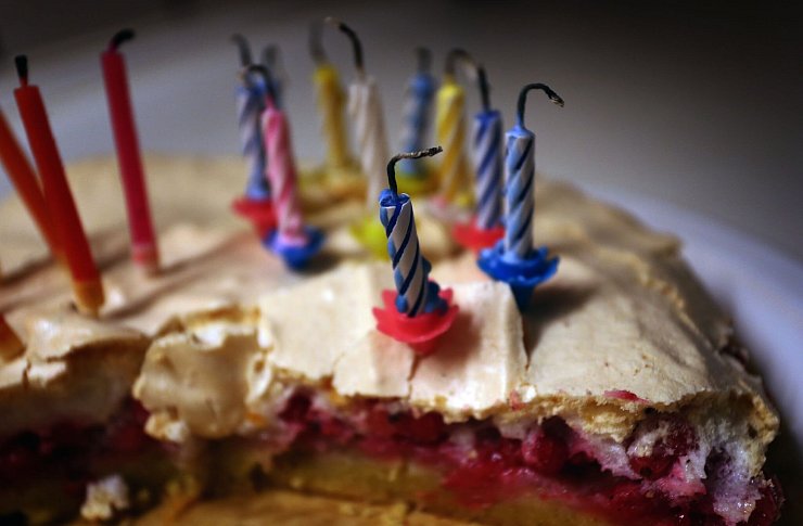 Viele Menschen sind an einem Freitag, dem 13. geboren. (Symbolbild) - © picture alliance / dpa