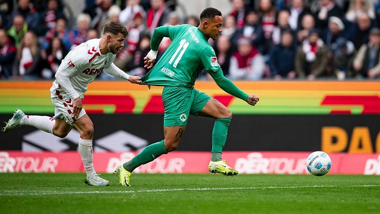Köln war in der Defensive anfällig. - © Marius Becker/dpa