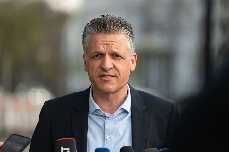 In den Ampel-Jahren ist der 52 Jahre alte Thorsten Frei als Manager der Unionsfraktion einer der wichtigsten Vertrauten von Unionsfraktionschef Friedrich Merz geworden. Nun soll er Kanzleramtschef werden. - © Christophe Gateau/dpa