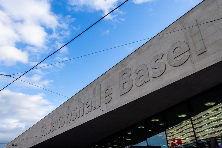 Die Halbfinale und das Finale finden in der St.Jakobshalle unweit der deutschen Grenze statt. (Archivbild - © Philipp von Ditfurth/dpa