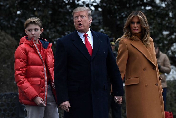 Barron hat einen Teil seiner Kindheit im Weißen Haus verbracht. (Archivbild) - © Susan Walsh/AP/dpa