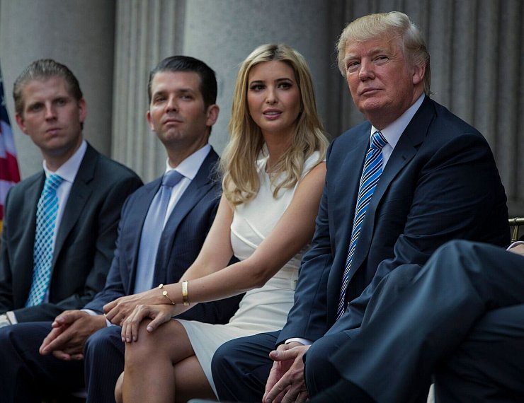 Für Trumps Kinder Eric, Don Jr. und Ivanka ist Politik kein Fremdwort. (Archivbild) - © Evan Vucci/AP/dpa