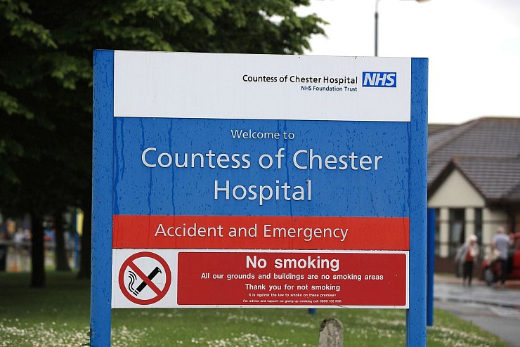 Auslöser für die Ermittlungen gegen Letby war eine Häufung von Todesfällen bei Neugeborenen im Countess-of-Chester-Krankenhaus. (Archivfoto) - © Peter Byrne/PA Wire/dpa