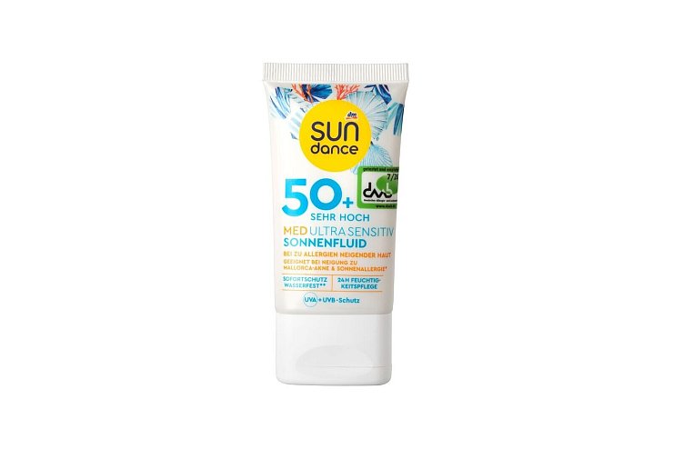 Günstig und gut ist die «Sundance Med Ultra Sensitiv Sonnenfluid» von dm (Note 1,8). - © Stiftung Warentest/dpa-tmn