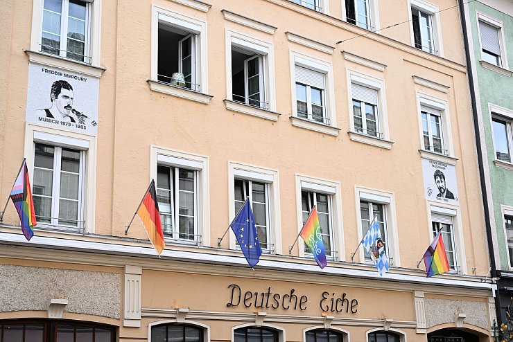 Im Hotel «Deutsche Eiche» gibt es auch eine Männersauna. (Archivbild) - © Felix Hörhager/dpa