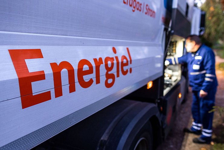 Energie ist günstiger als ein Jahr zuvor. (Symbolbild) - © Jens Büttner/Deutsche Presse-Agentur GmbH/dpa