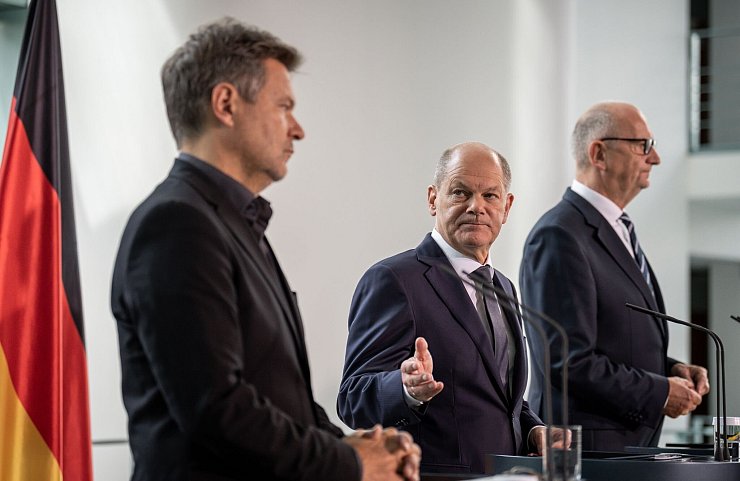 - © Michael Kappeler/dpa