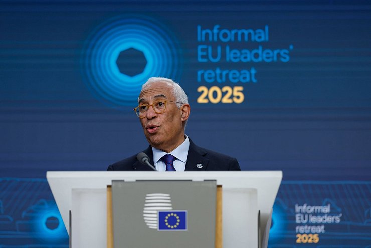 EU-Ratspräsident António Costa drängt angesichts hybrider Angriffe auf ein starkes europäisches Vorgehen. - © Omar Havana/AP/dpa