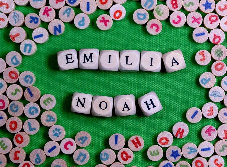 In Nordrhein-Westfalen sind Emilia und Noah die beliebtesten Vornamen für Babys. (Foto Illustration) - © Sven Hoppe/dpa