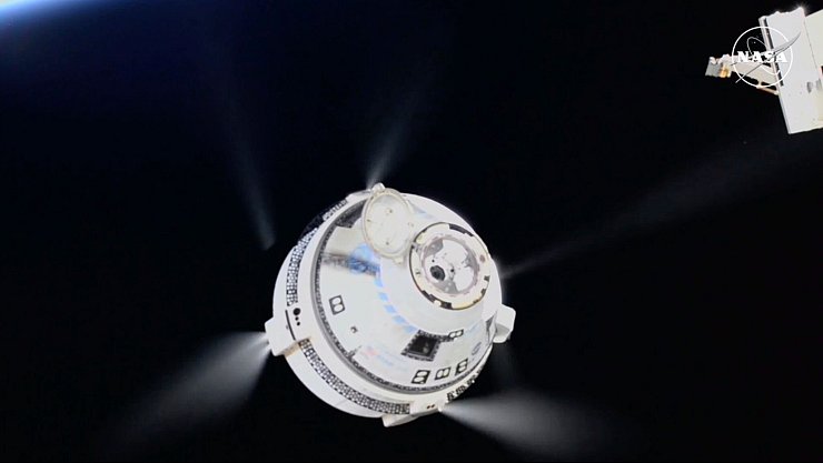 Die Triebwerke des «Starliners» funktionierten beim Rückflug überwiegend wieder. - © Uncredited/NASA/AP/dpa