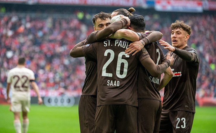 Pauli wehrte sich in München nach Kräften und kam zum Ausgleich. - © Leonie Asendorpf/dpa