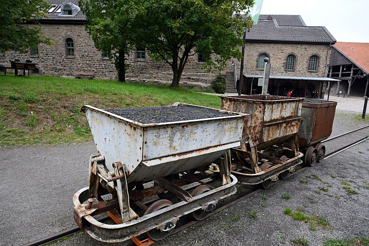 Die Zeche Nachtigall in Witten liegt etwas versteckt und abgelegen. Im Rahmen der IGA soll ein neuer Zugang über die Ruhr dafür sorgen, dass Besucher leichter dorthin kommen. - © Federico Gambarini/dpa