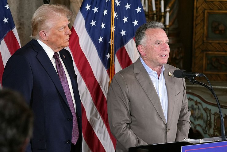Witkoff war vor seiner Nominierung zum Nahost-Gesandten vor allem als Immobilieninvestor und Wahlkampfspender Trumps bekannt. (Archivbild) - © Evan Vucci/AP/dpa