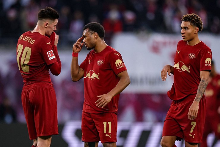 Nach sechs Spielen ohne Sieg steckt RB Leipzig tief in der Krise. - © Jan Woitas/dpa