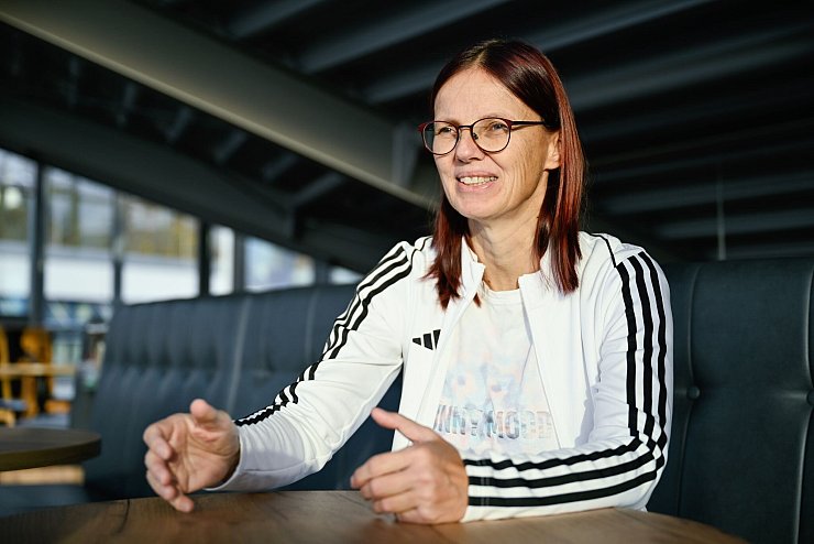 Erste Landesverbandspräsidentin im Fußball überhaupt: Silke Sinning - © Uwe Anspach/dpa