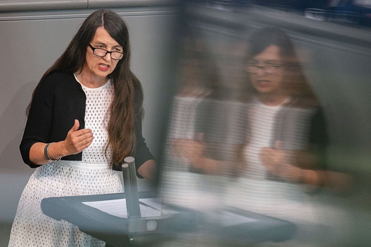 Kirsten Lühmann ist Polizeibeamtin und saß für die SPD im Bundestag. (Archivbild) - © Lisa Ducret/dpa