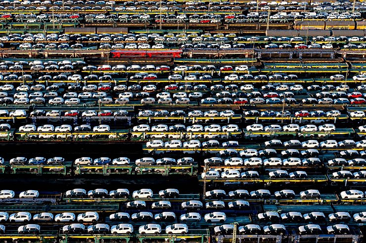 Die deutsche Wirtschaft schwächelt - die Exportaussichten haben sich eingetrübt (Symbolbild). - © Sina Schuldt/dpa