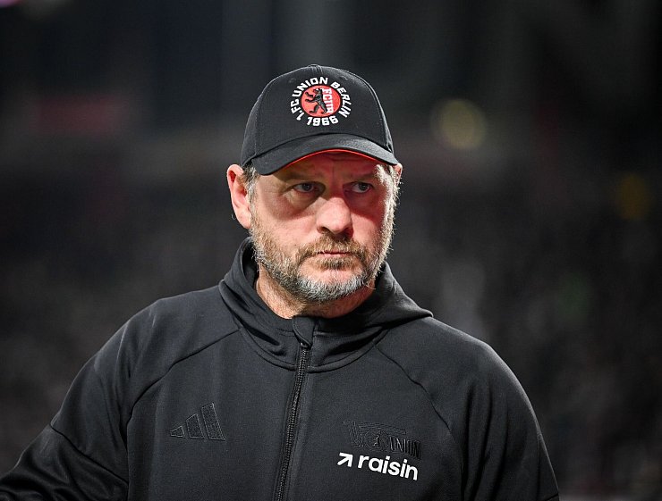 Baumgart lobte den Auftritt seines Teams. - © Soeren Stache/dpa
