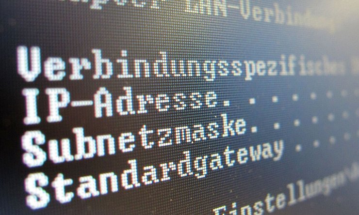 Verkehrsdaten, wie IP-Adressen, Verbindungs- und Standortdaten, sind vergleichbar mit einem Fingerabdruck oder einer DNA-Spur und können für die Sicherheitsbehörden entscheidend sein. (Symbolbild) - © Franz-Peter Tschauner/dpa