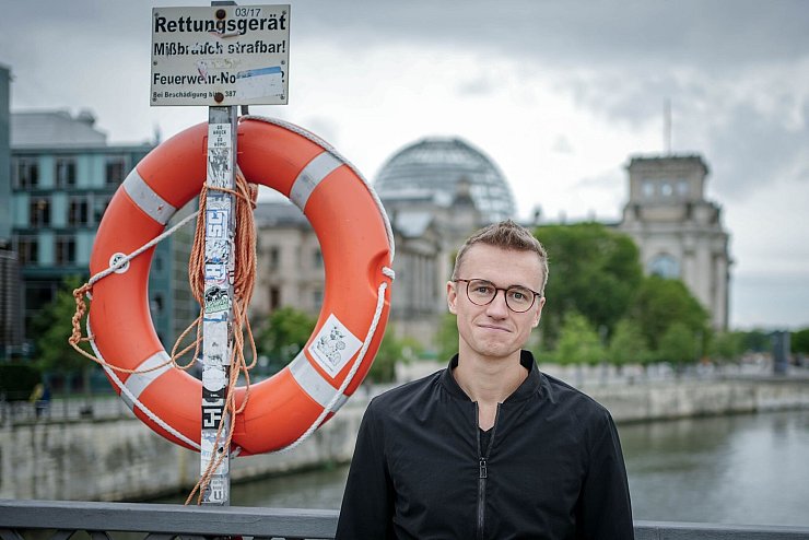 Der Bundestagsabgeordnete Julian Pahlke sieht die Austritte von Teilen der Grünen Jugend kritisch. (Archivbild) - © Kay Nietfeld/dpa