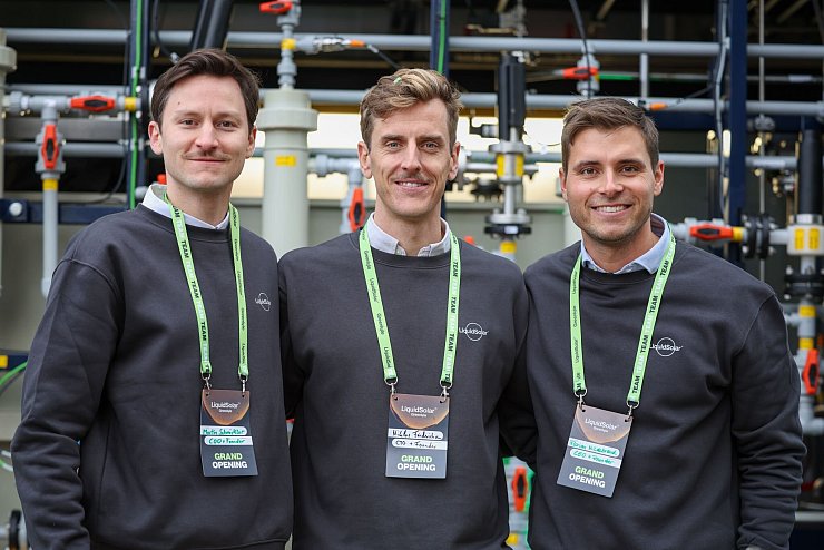 Greenlyte plant im nächsten Schritt den Bau deutlich größerer Anlagen zur Herstellung klimaneutraler Kraftstoffe. - © Christoph Reichwein/dpa