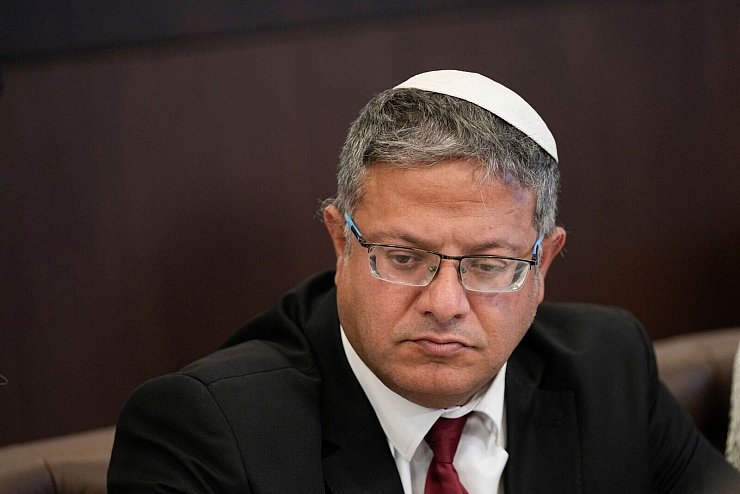 Itamar Ben-Gvir unterstützt tatkräftig den Ausbau von jüdischen Siedlungen im Westjordanland. - © Ohad Zwigenberg/AP Pool/dpa
