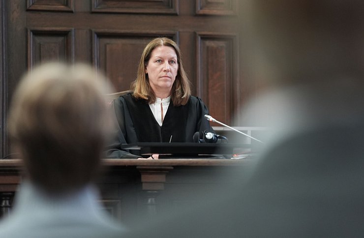 Richterin Isabel Hildebrandt ist Vorsitzende der Strafkammer. - © Marcus Brandt/Pool dpa/dpa