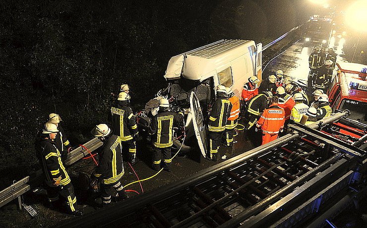 Drei Schwerverletzte - © Foto: Marc Köppelmann
