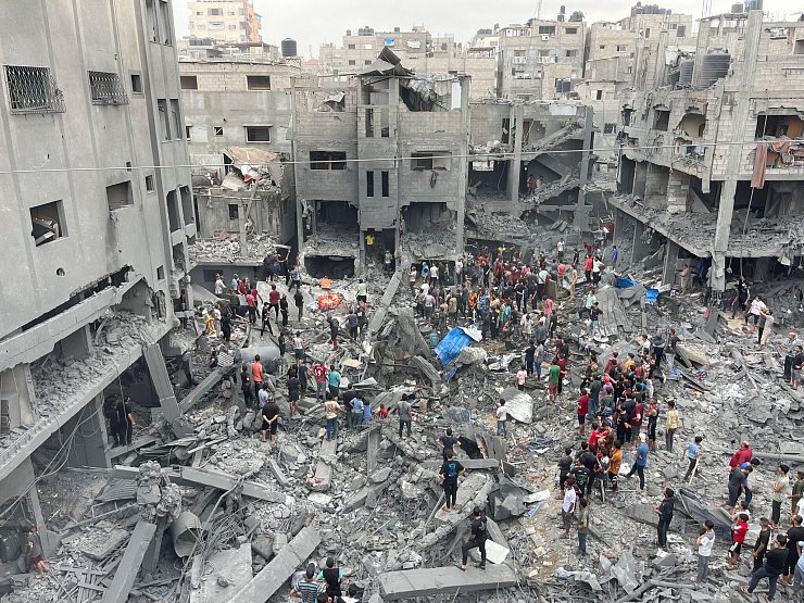 Die verheerende Zerstörung könne internationales Recht verletzt haben, so der Bericht (Archivbild) - © Mohammed Al Masri/AP/dpa