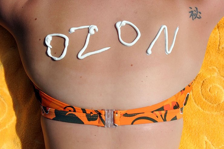 Die Ozonschicht um die Erde übernimmt eine wichtige Rolle beim Schutz vor UV-Strahlung. (Symbolbild) - © picture alliance / dpa