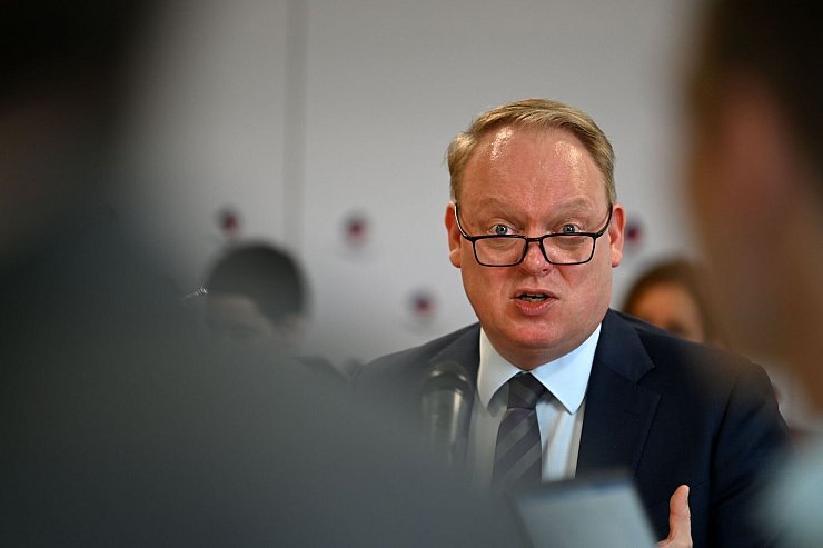 EU-Handelskammer-Präsident Eskelund seht Möglichkeit für China, sich als stabiler Partner zu zeigen. (Archivbild) - © Johannes Neudecker/dpa