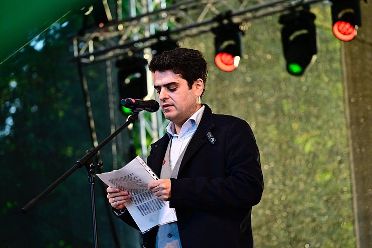 Auch der jüdische Musiker Michael Barenboim wirft der israelischen Regierung einen Genozid vor. - © Fabian Sommer/dpa