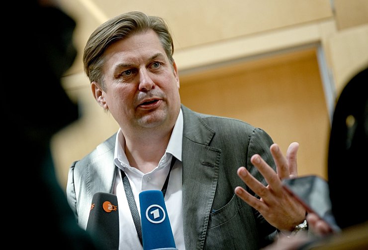 Maximilian Krah (AfD). (Archivbild) - © Britta Pedersen/dpa