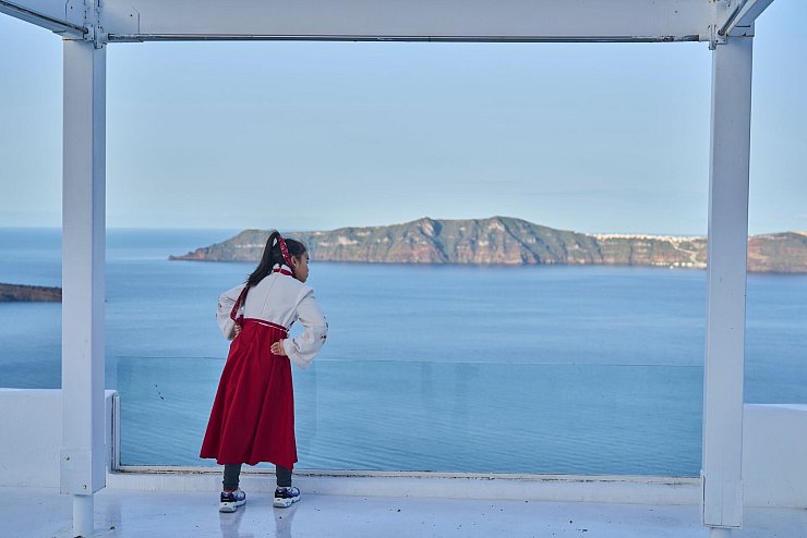Erdbeben auf griechischer Insel Santorini. - © Petros Giannakouris/AP/dpa