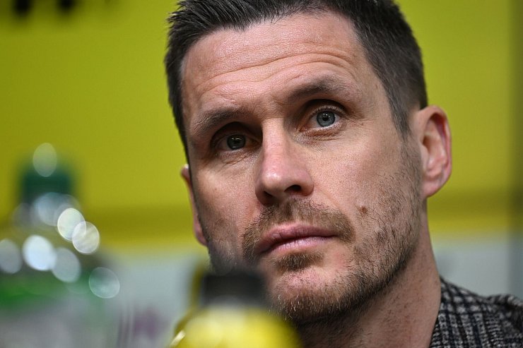 Sportdirektor Sebastian Kehl verteidigte seine Transferpolitik - © Bernd Thissen/dpa