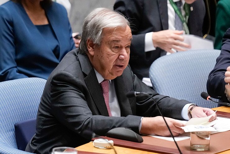 UN-Chef Guterres warnt vor einem Flächenbrand. (Archivbild) - © Seth Wenig/AP