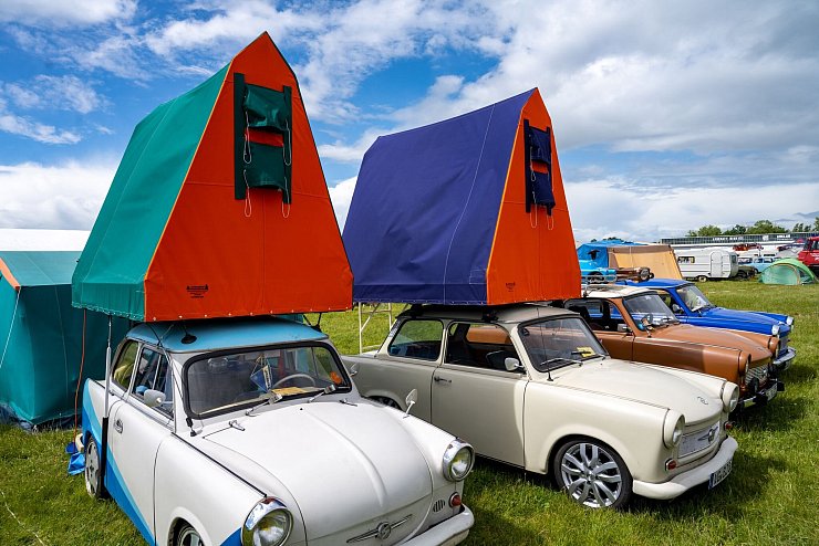 Das Trabant-Treffen in Anklam gibt es seit 30 Jahren. (Archivbild) - © Stefan Sauer/dpa