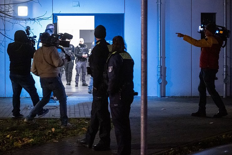 Die Mordkommission ermittelt. - © Christophe Gateau/dpa