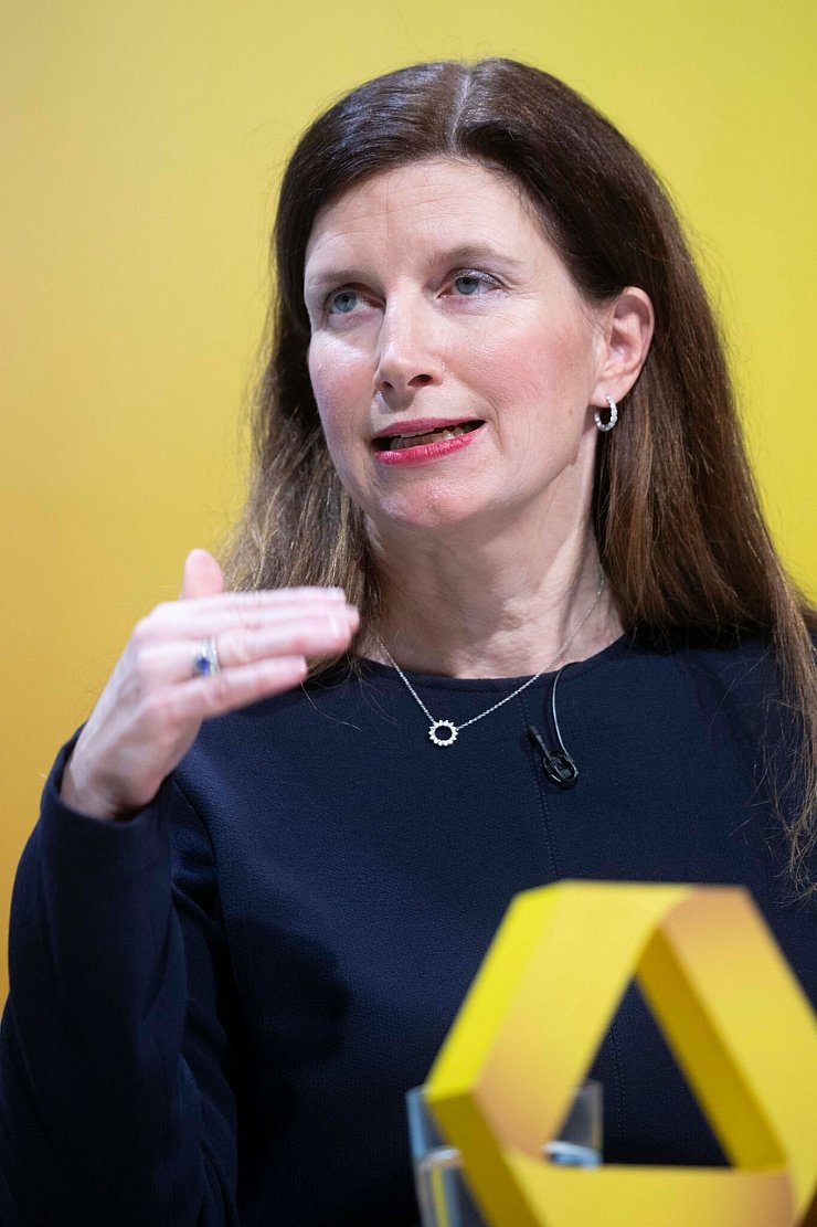 Finanzchefin Bettina Orlopp wird neue Chefin der Commerzbank (Archivbild). - © Helmut Fricke/dpa