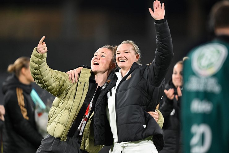 Abschied von Alexandra Popp - © Sebastian Gollnow/dpa