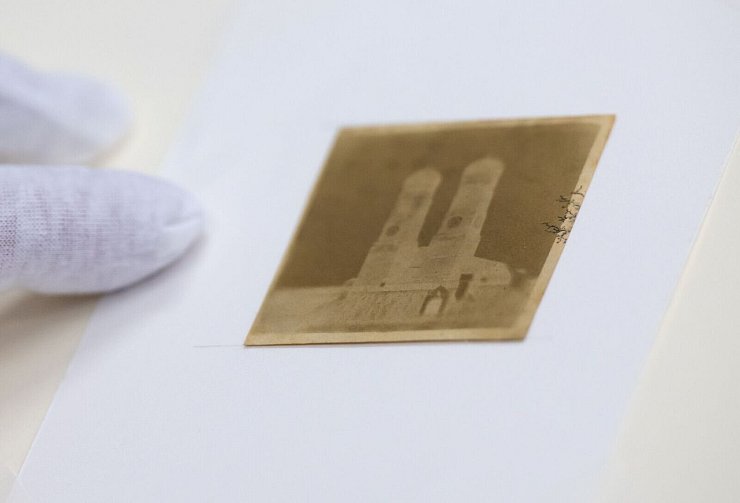 Das Deutsche Museum beherbergt eine Ausstellung zur Fotografie - und das wohl älteste Foto Deutschlands. (Archivbild) - © Sven Hoppe/dpa