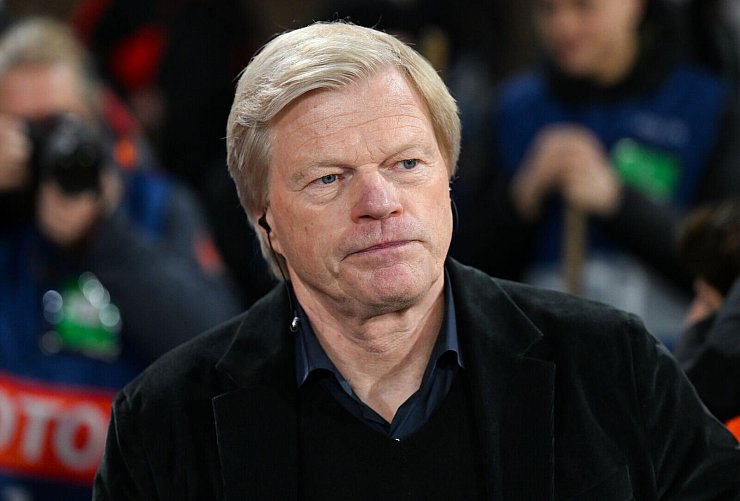 Ex-Boss Oliver Kahn meint, die Bayern müssten bei Joshua Kimmich Stärke zeigen. - © Sven Hoppe/dpa