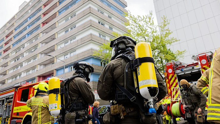 Versuchter Mord: Höchststrafe für Explosion in Ratinger Hochhaus rechtskräftig - © Rolf Vennenbernd/dpa