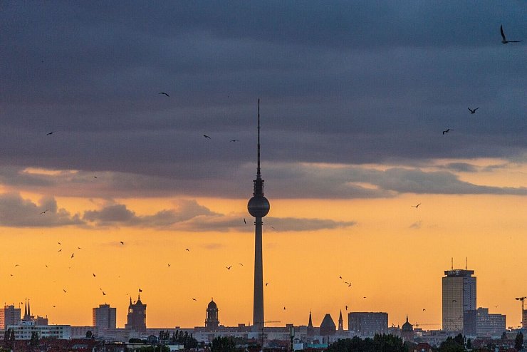 Berlin ist die beliebteste Stadt für Schulfahrten - insbesondere in höheren Klassenstufen stehen Citytrips hoch im Kurs. - © Robert Günther/dpa-tmn