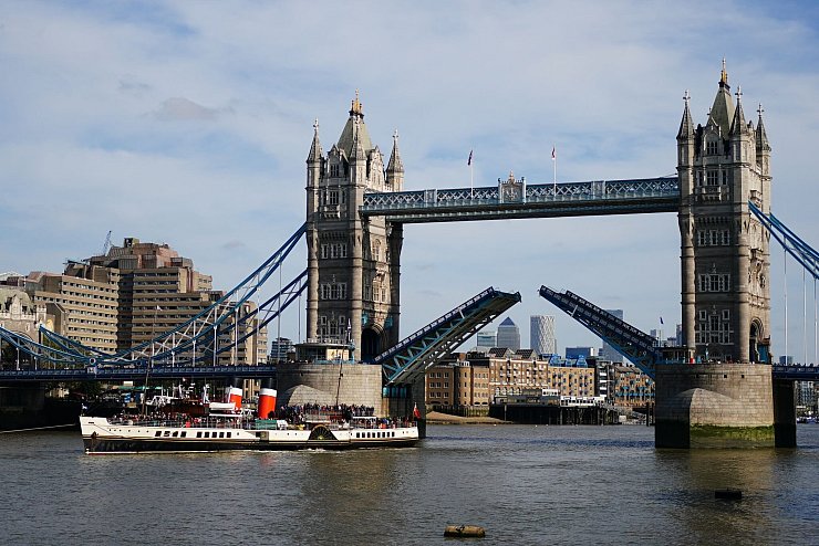 Die britische Hauptstadt London ist bei deutschen Urlauberinnen und Urlaubern sehr beliebt. - © Victoria Jones/PA Wire/dpa