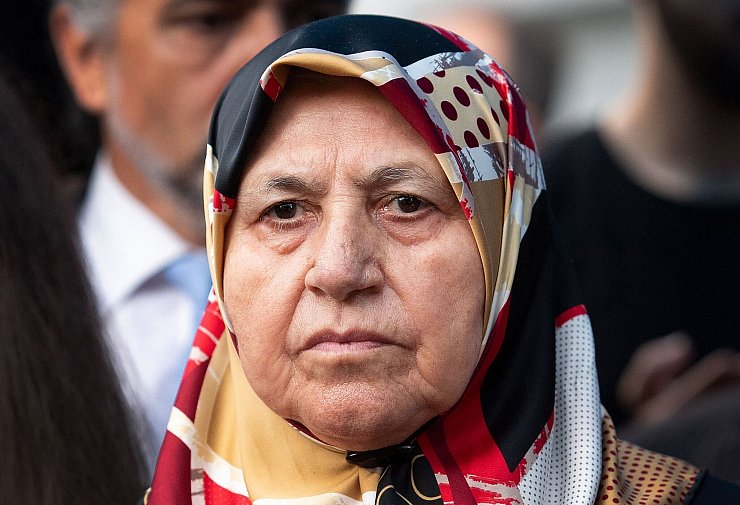 Mevlüde Genç stand für Toleranz und ein friedliches Miteinander zwischen den Kulturen. - © Marius Becker/dpa